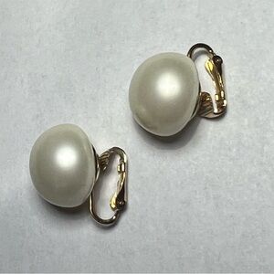 Vintage Large Faux Pearl Clip-On Earrings Gold Tone Classic Statement Retro